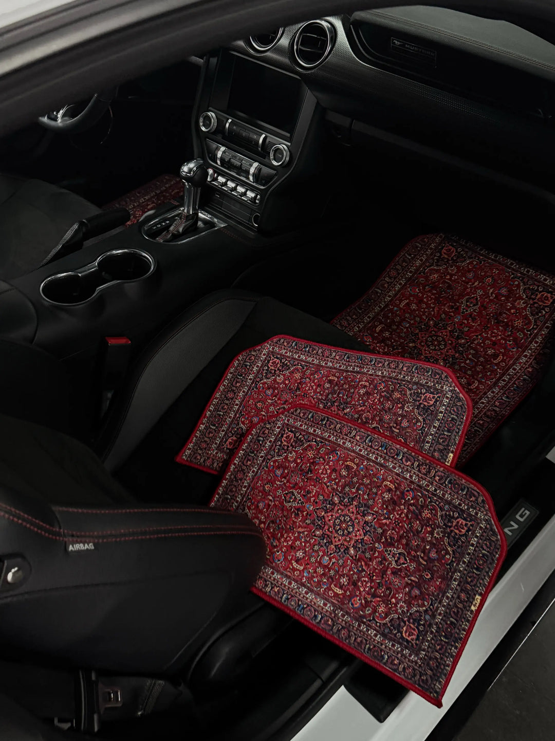 Saffron -  Bil matta