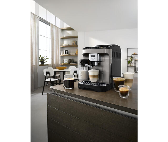 De'Longhi Magnifica Evo ECAM290.81.TB - Automatisk kaffekokare med mjölkskummare - 15 bar - titansvart