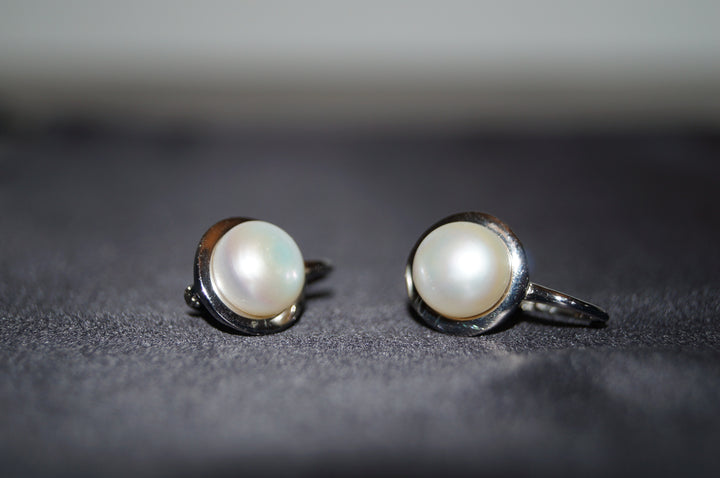 "Pearl Elegance" Äkta Silver 925 Örhängen med Sötvattenspärlor
