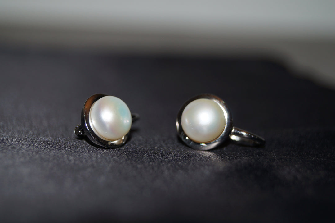 "Pearl Elegance" Äkta Silver 925 Örhängen med Sötvattenspärlor