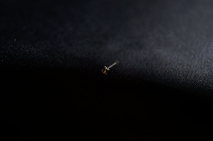 Crystal Clarity Nose Stud - Elegant Silver Nässtud med Fyrkantig Klar Zirkon – Minimalistisk & Tidlös