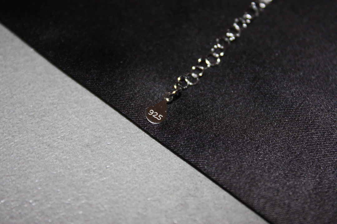 Crystal Line Elegant Armband i Äkta Silver med Naturliga Stenar – 5,4 g