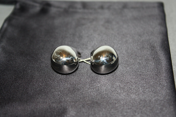 Skulpturala Silverdroppar – Statementörhängen i Sterling Silver