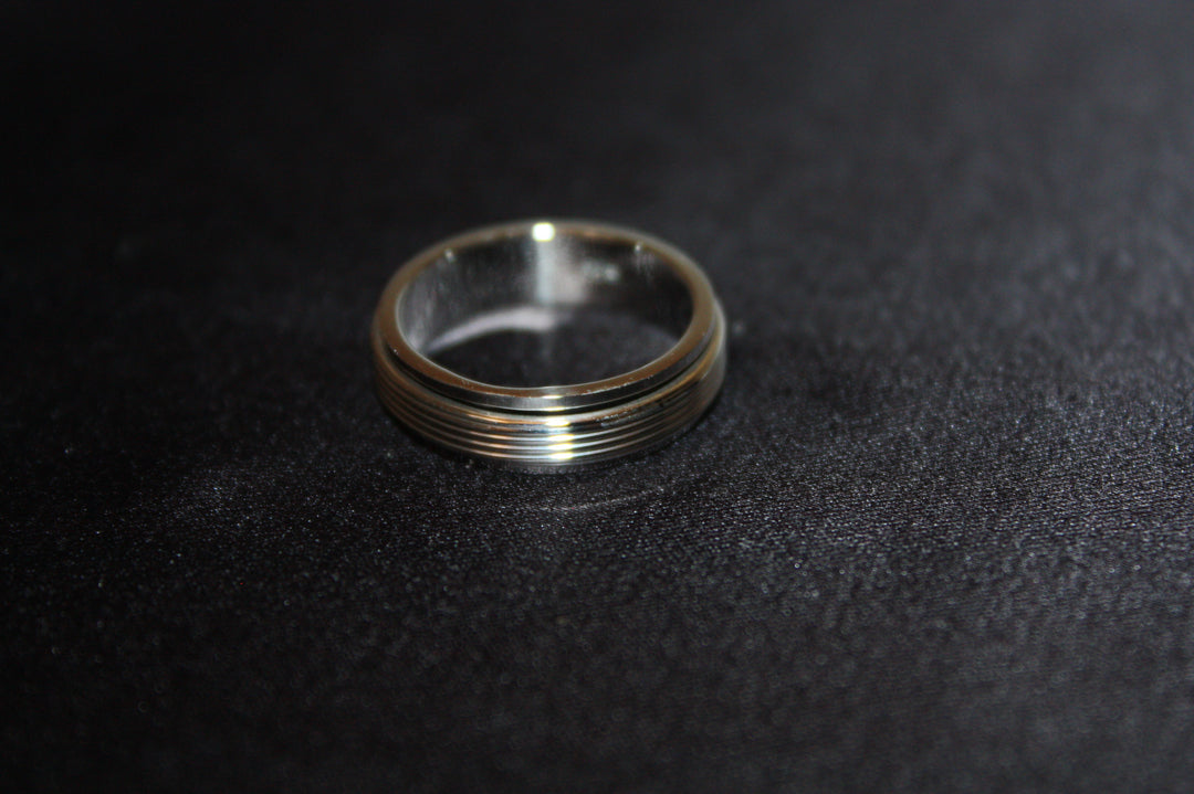 Streamline - Tidlös Silverring med Raka Linjer – 925 Sterling Silver