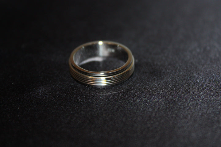 Streamline - Tidlös Silverring med Raka Linjer – 925 Sterling Silver