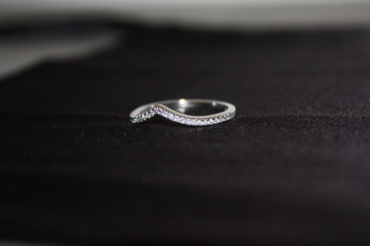 V-Shine 925 Silverring med Simulerade Diamanter