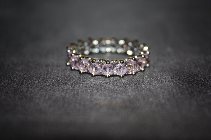 Eternity Ring Aurora – Silverring med ljusrosa stenar (5.84g)