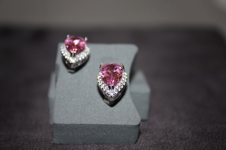 Rosalie – Droppformade Örhängen i 925 Silver med Rosa Simulerad Sten & Zirconia