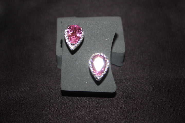 Rosalie – Droppformade Örhängen i 925 Silver med Rosa Simulerad Sten & Zirconia