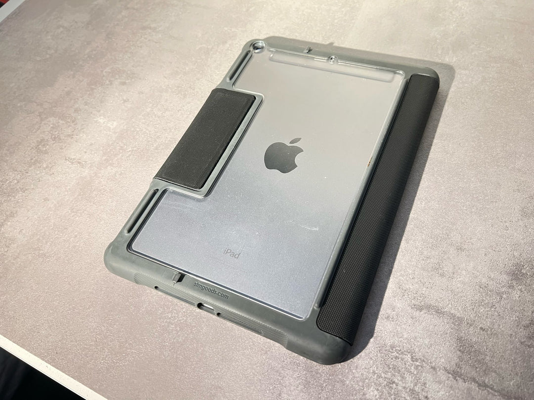 Apple iPad 9.7" 32GB (5th Generation) - i Ny skick